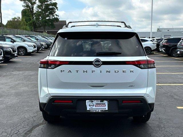 new 2025 Nissan Pathfinder car, priced at $40,536