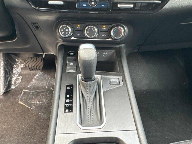new 2025 Nissan Kicks car, priced at $25,267