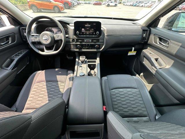 new 2025 Nissan Pathfinder car, priced at $36,062