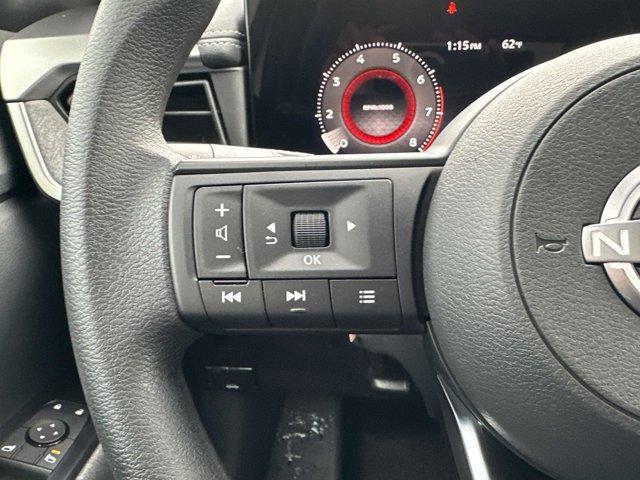 new 2025 Nissan Kicks car, priced at $24,909
