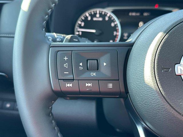 new 2025 Nissan Pathfinder car, priced at $37,036