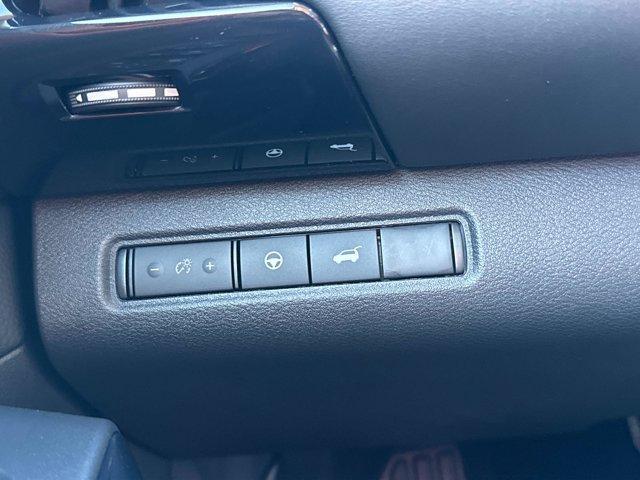 new 2025 Nissan Pathfinder car, priced at $37,036