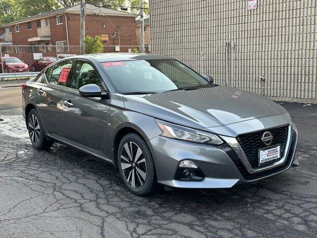 used 2022 Nissan Altima car, priced at $26,800