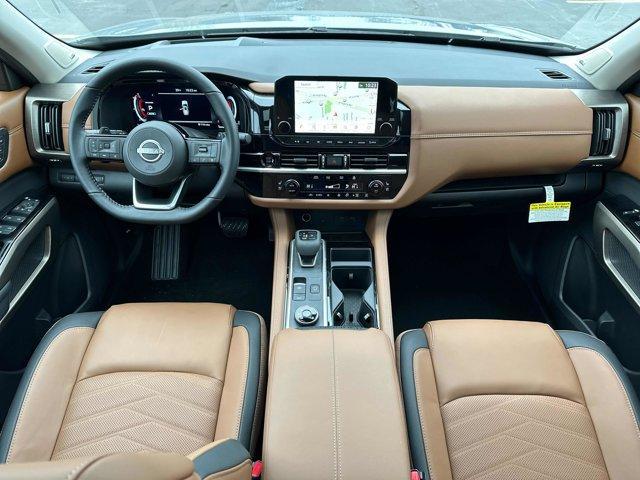 new 2025 Nissan Pathfinder car, priced at $50,728