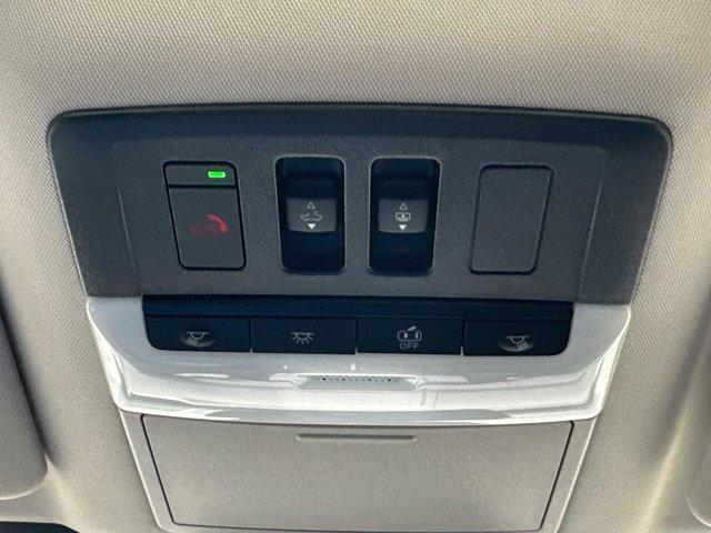 new 2025 Nissan Pathfinder car, priced at $49,889