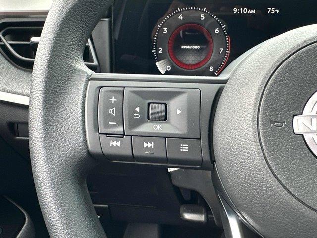 new 2025 Nissan Kicks car, priced at $24,362