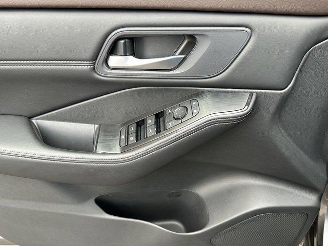 used 2022 Nissan Rogue car, priced at $28,900