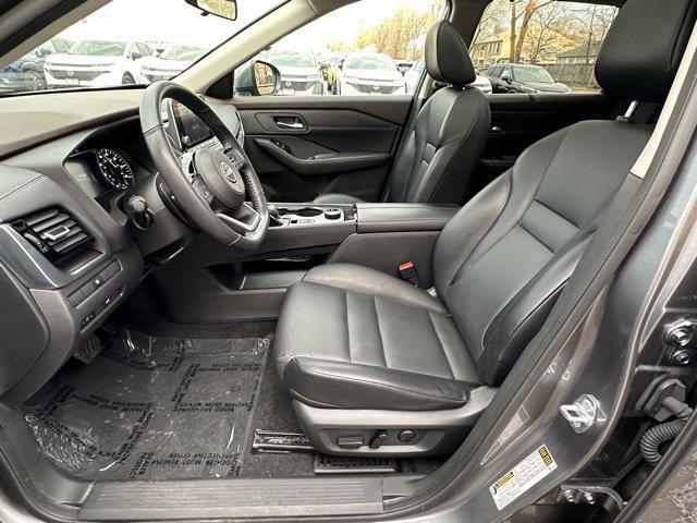 used 2022 Nissan Rogue car, priced at $28,900