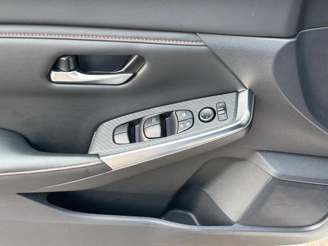 used 2025 Nissan Sentra car, priced at $25,936