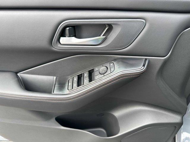 new 2025 Nissan Rogue car, priced at $31,409