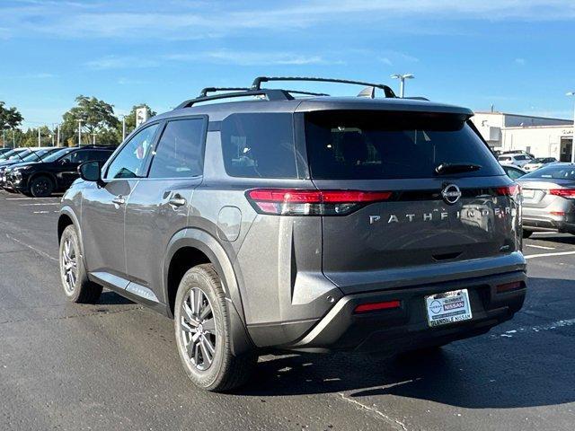 new 2025 Nissan Pathfinder car, priced at $39,963