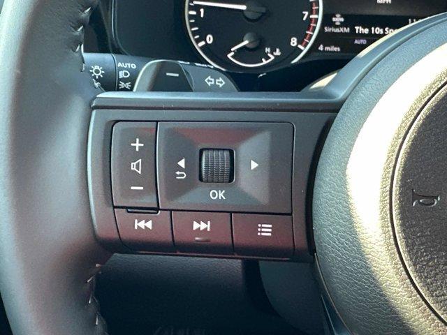 new 2025 Nissan Pathfinder car, priced at $39,963