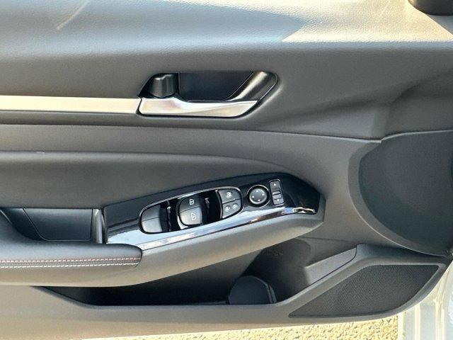 new 2025 Nissan Altima car, priced at $32,399