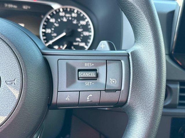 new 2025 Nissan Pathfinder car, priced at $36,762