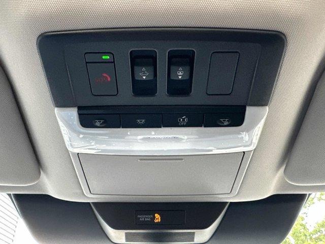 new 2025 Nissan Pathfinder car, priced at $45,625