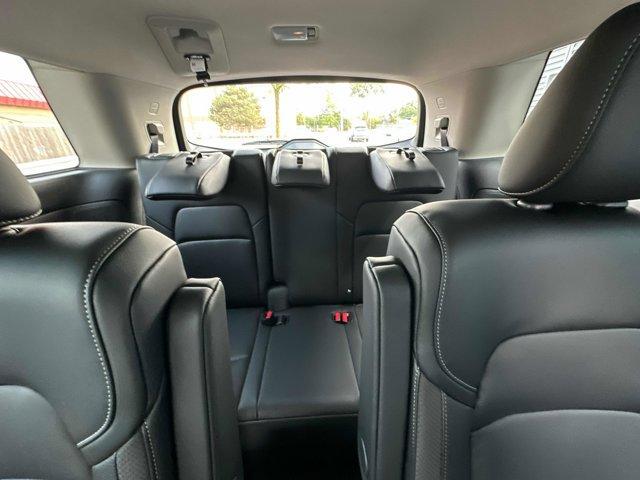 new 2025 Nissan Pathfinder car, priced at $45,625