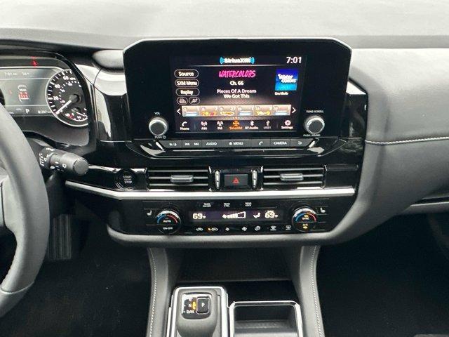 new 2025 Nissan Pathfinder car, priced at $36,002
