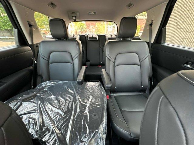 new 2025 Nissan Pathfinder car, priced at $45,221