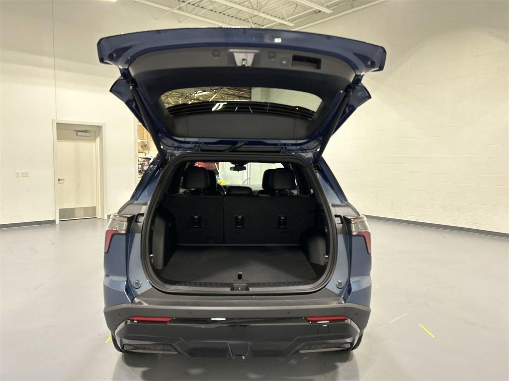 new 2026 Chevrolet Equinox car, priced at $33,645