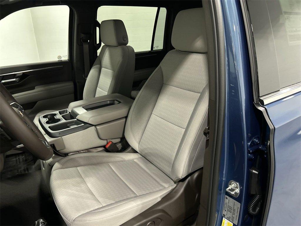 new 2025 Chevrolet Suburban car, priced at $62,745