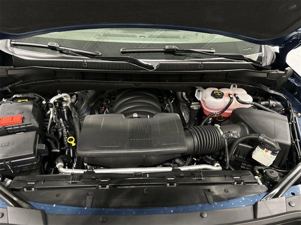new 2025 Chevrolet Suburban car, priced at $62,745