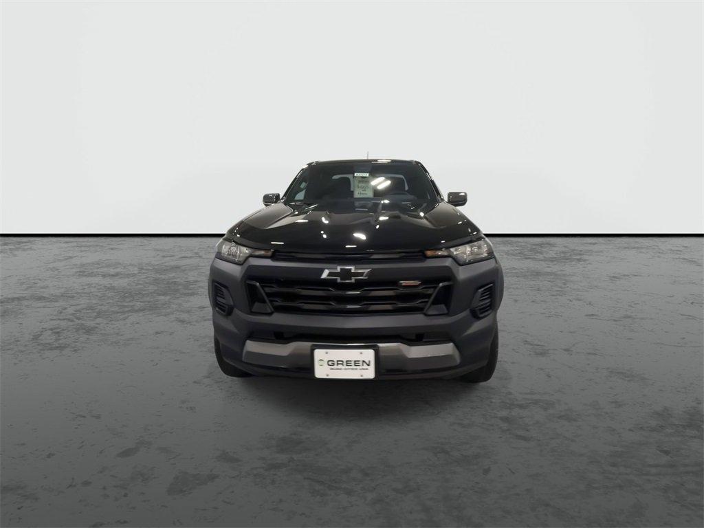 new 2025 Chevrolet Colorado car, priced at $42,020