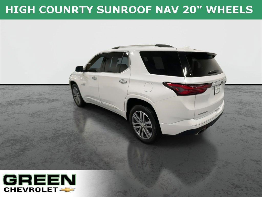 used 2022 Chevrolet Traverse car, priced at $29,999