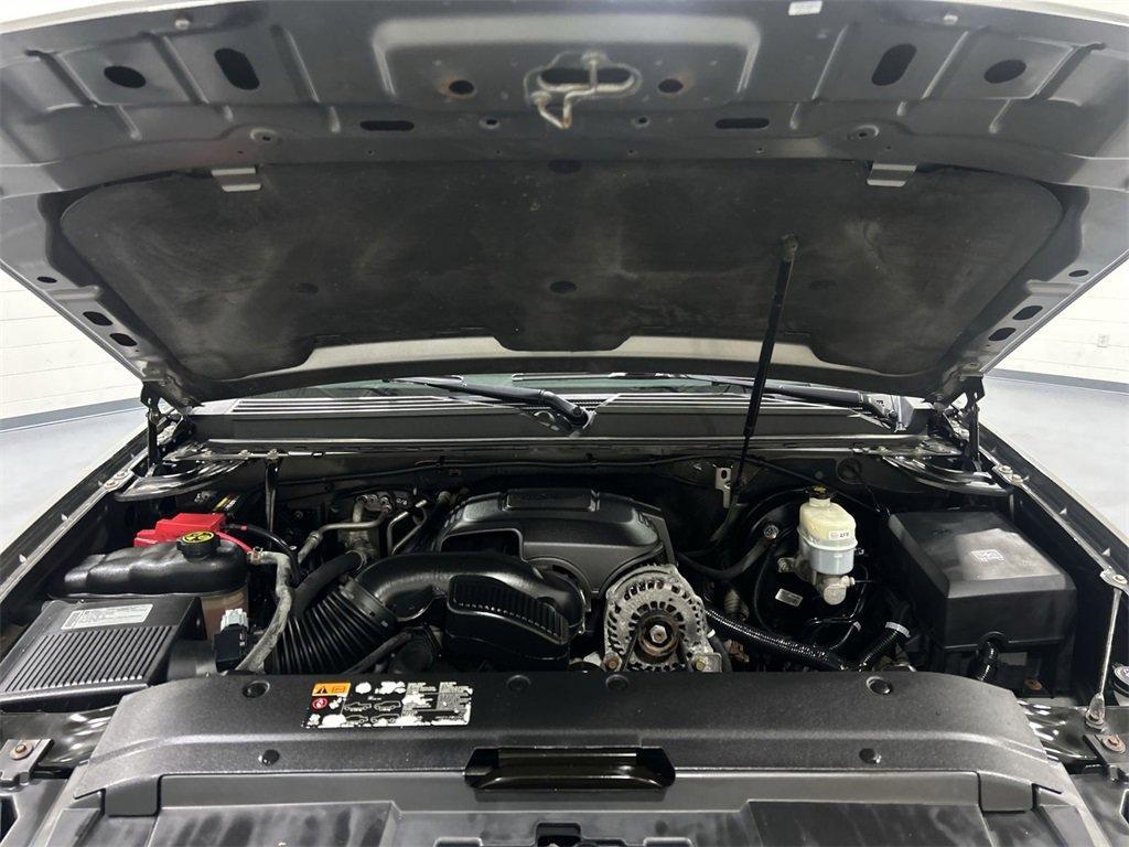used 2012 Chevrolet Suburban car, priced at $12,999