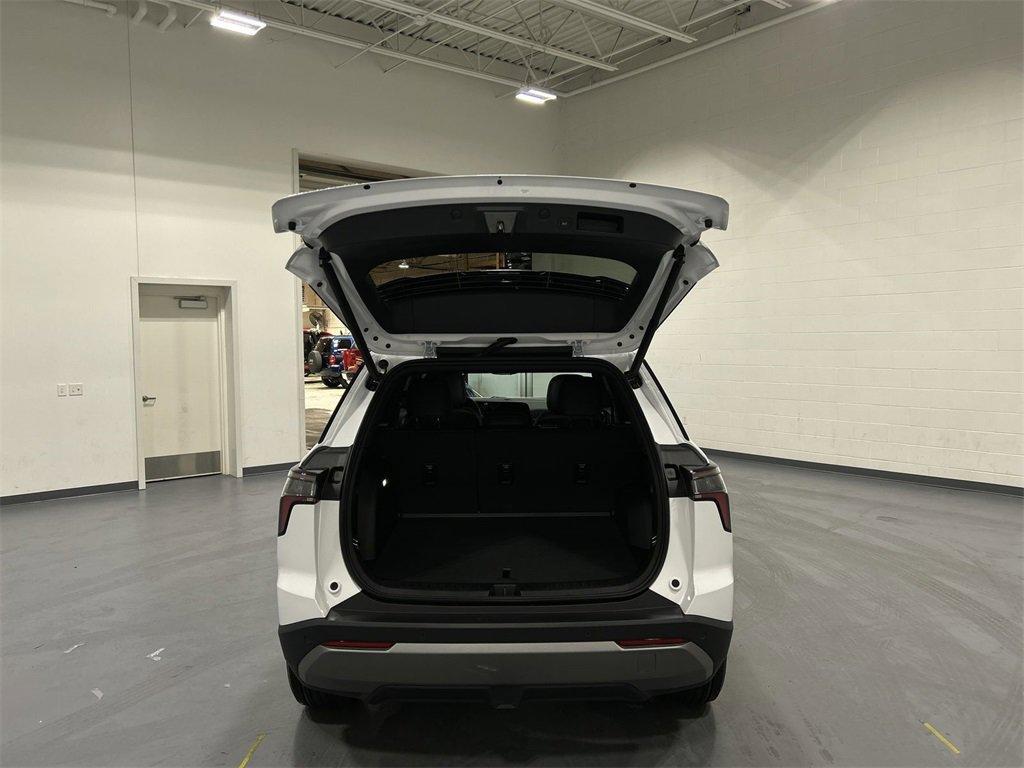 new 2026 Chevrolet Equinox car, priced at $29,990