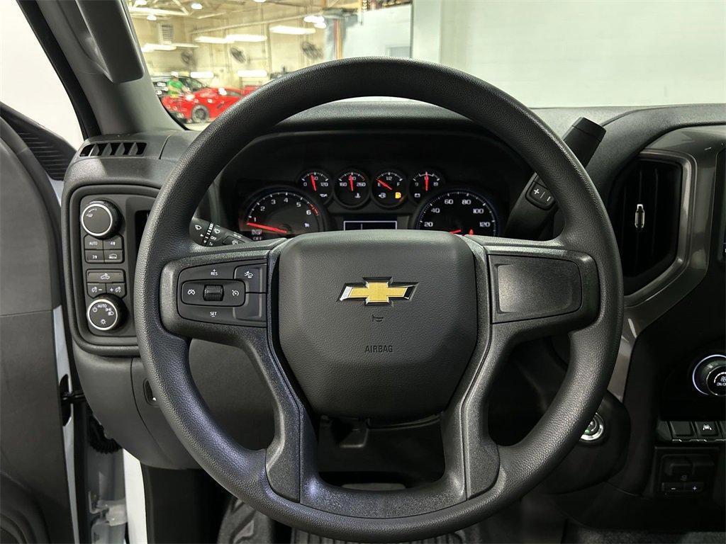 new 2025 Chevrolet Silverado 1500 car, priced at $41,300