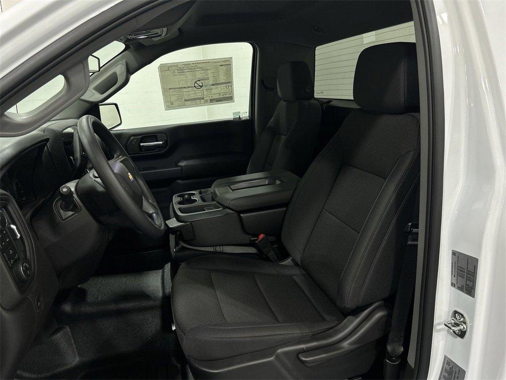 new 2025 Chevrolet Silverado 1500 car, priced at $41,300