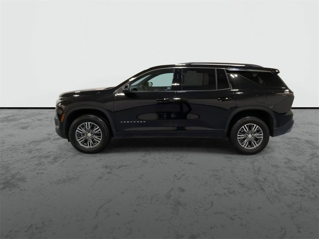 used 2025 Chevrolet Traverse car, priced at $39,950