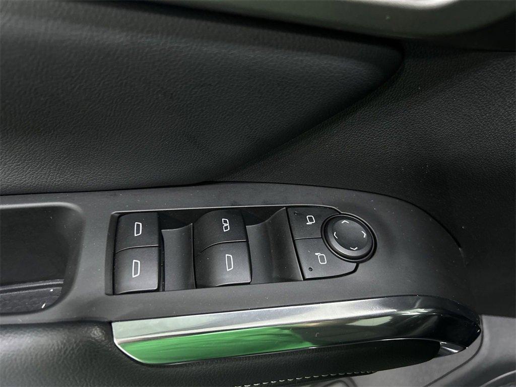 used 2025 Chevrolet Traverse car, priced at $39,950