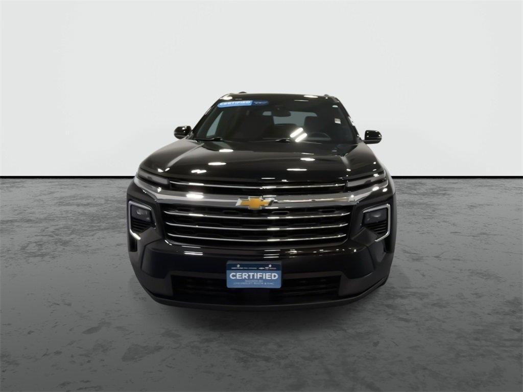 used 2025 Chevrolet Traverse car, priced at $39,950