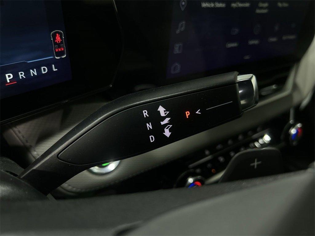 new 2026 Chevrolet Equinox car, priced at $31,990