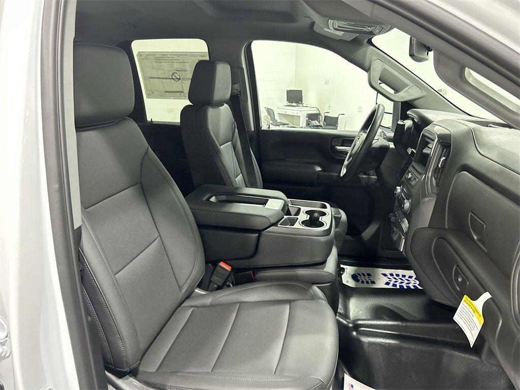 new 2025 Chevrolet Silverado 2500 car, priced at $52,568