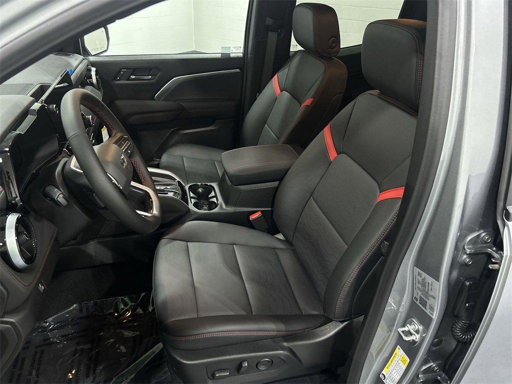 new 2025 Chevrolet Colorado car, priced at $46,815