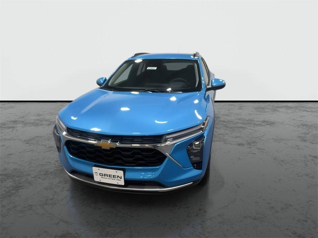 new 2025 Chevrolet Trax car, priced at $24,630