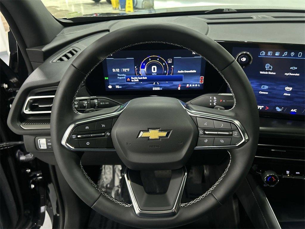 used 2025 Chevrolet Traverse car, priced at $39,950