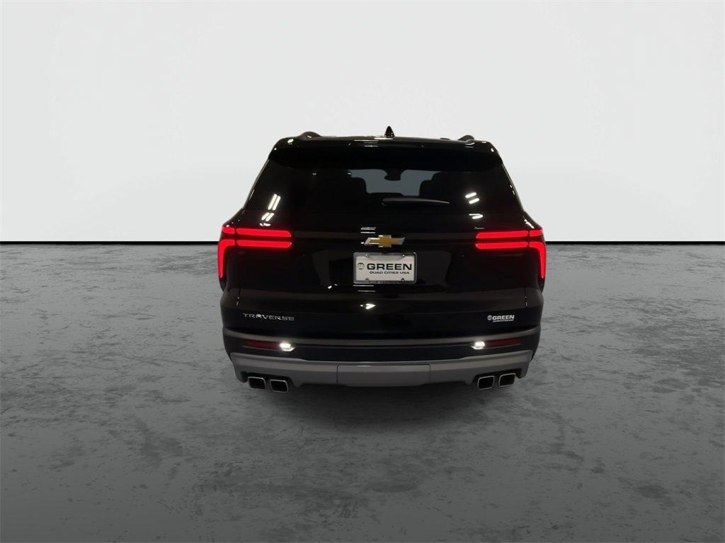 used 2025 Chevrolet Traverse car, priced at $39,950