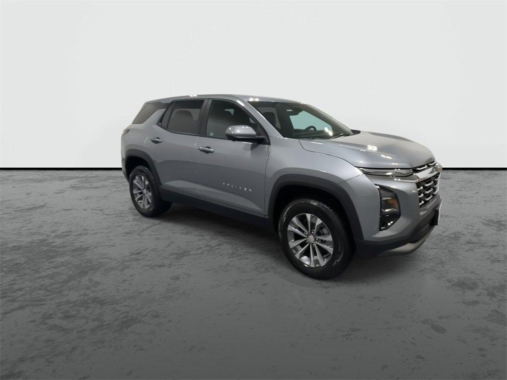 new 2026 Chevrolet Equinox car, priced at $33,066