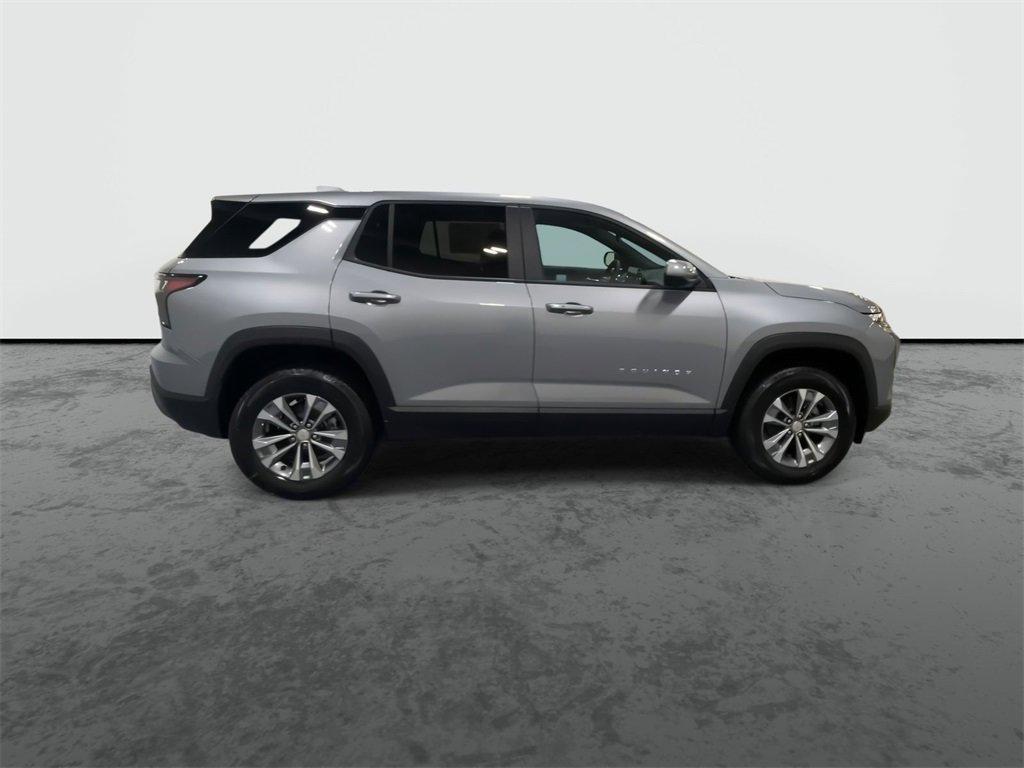 new 2026 Chevrolet Equinox car, priced at $33,066