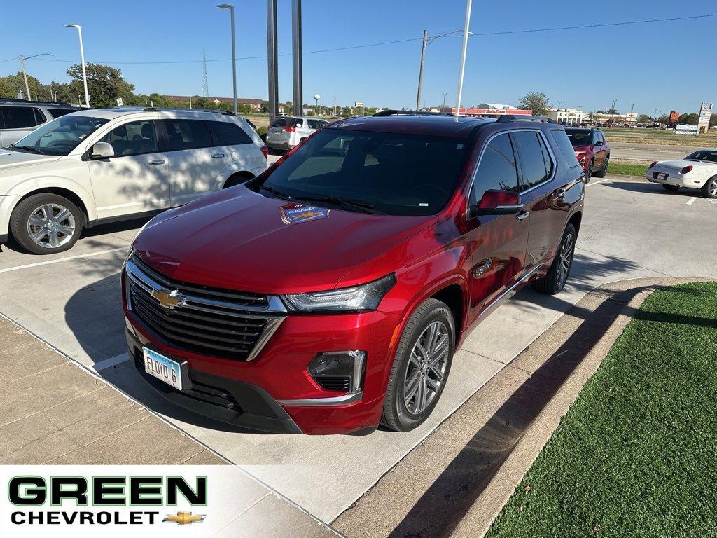 used 2022 Chevrolet Traverse car, priced at $35,999