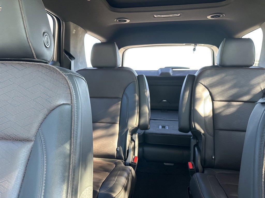 used 2022 Chevrolet Traverse car, priced at $35,999