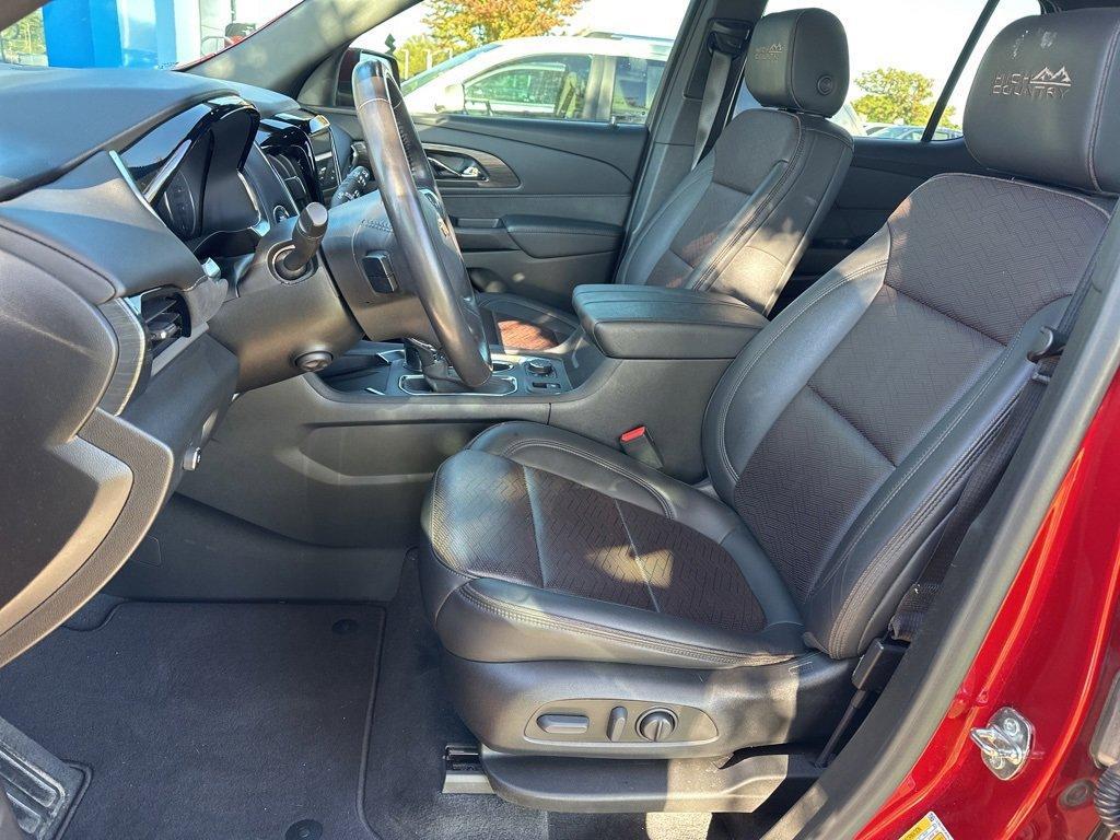 used 2022 Chevrolet Traverse car, priced at $35,999