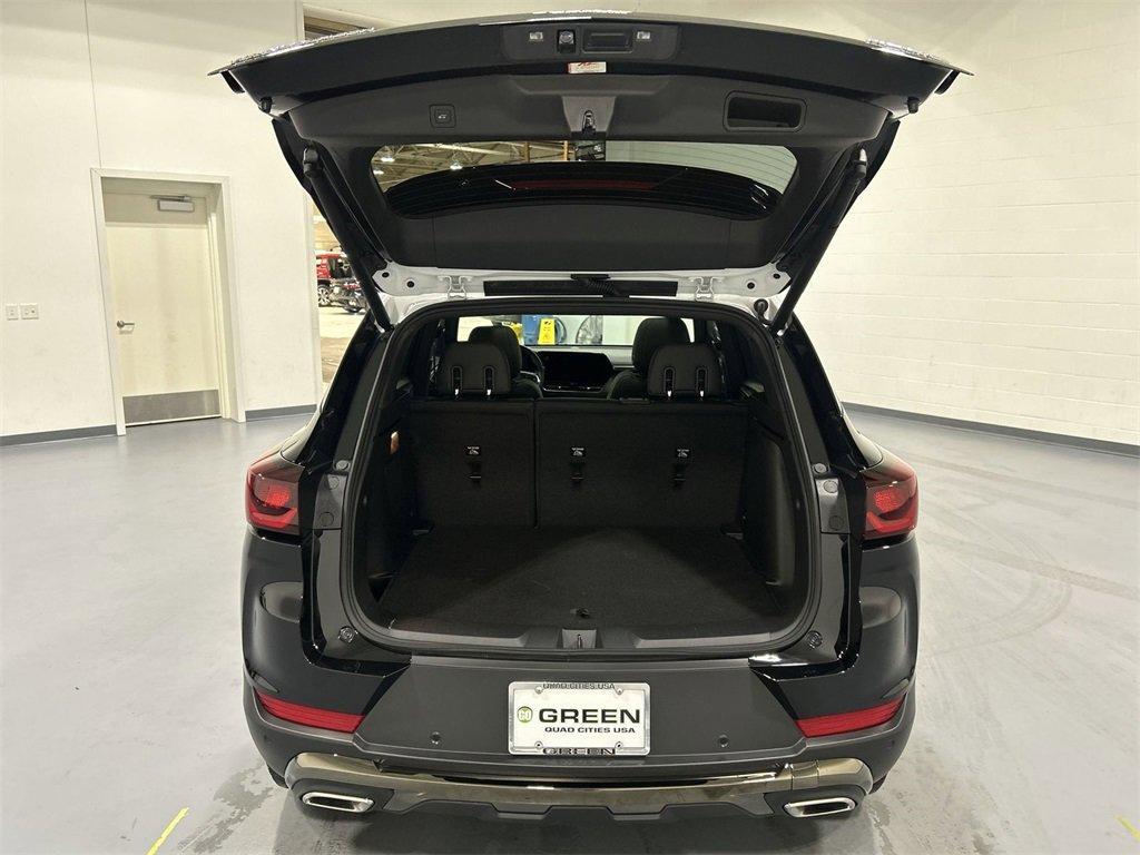 new 2025 Chevrolet TrailBlazer car, priced at $30,660
