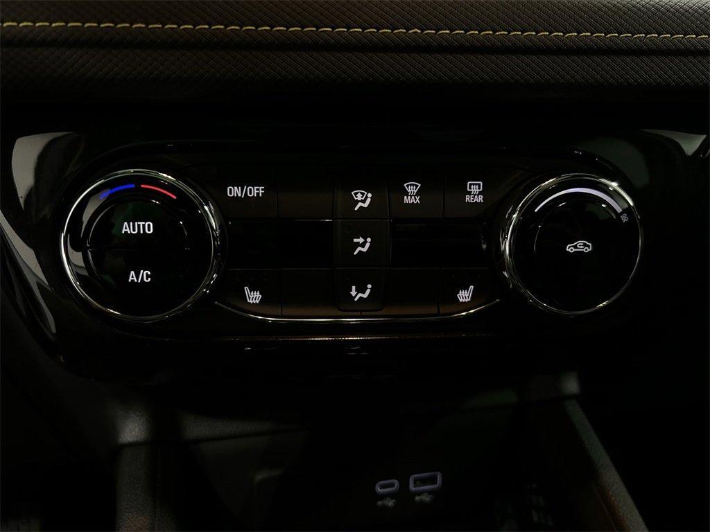 new 2025 Chevrolet TrailBlazer car, priced at $30,660