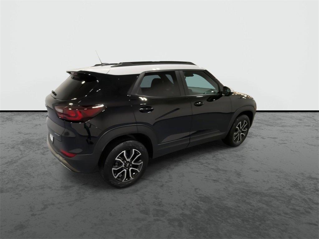 new 2025 Chevrolet TrailBlazer car, priced at $30,660