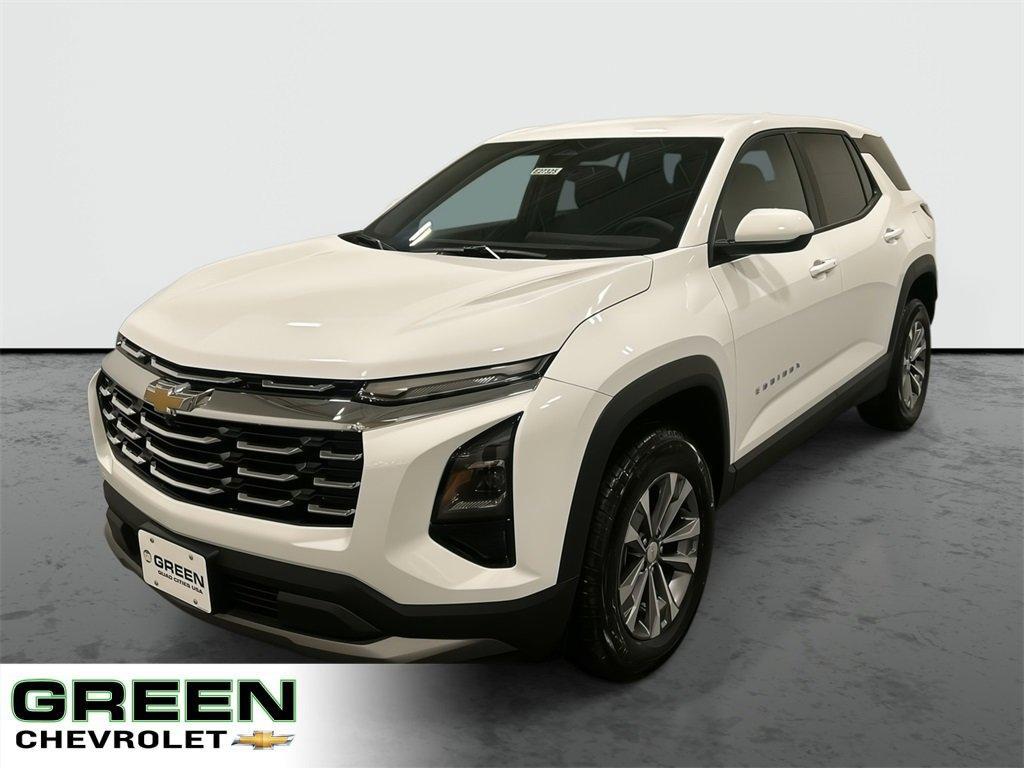 new 2026 Chevrolet Equinox car, priced at $30,236