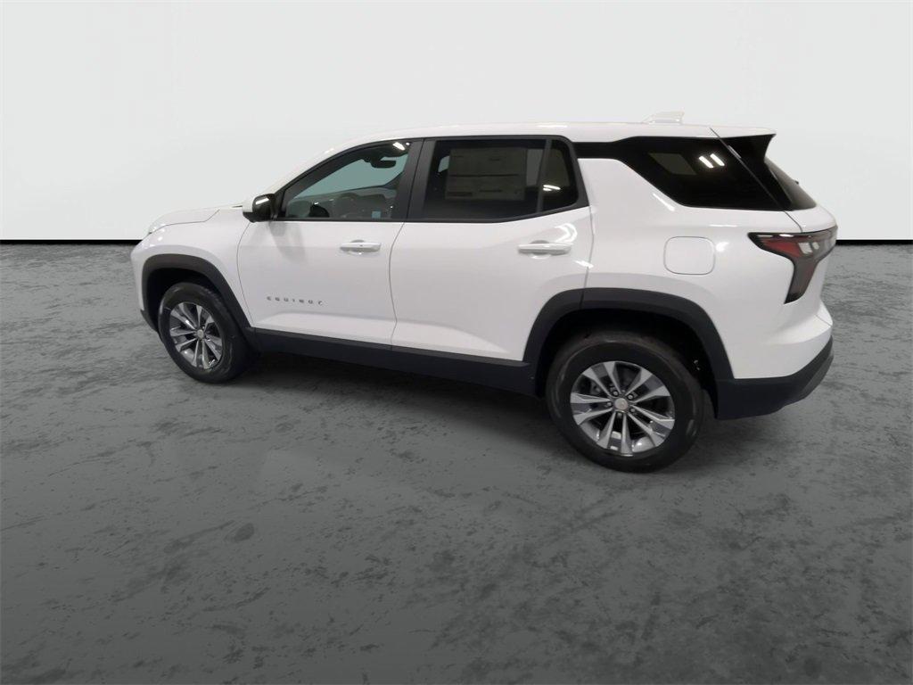 new 2026 Chevrolet Equinox car, priced at $31,990